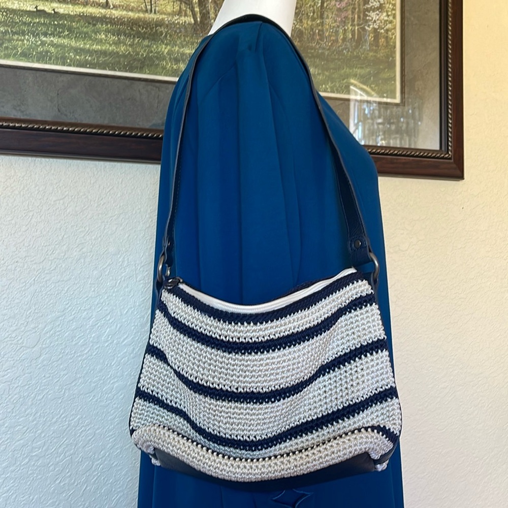 The Sak crocheted shoulder bag navy blue stripe, new